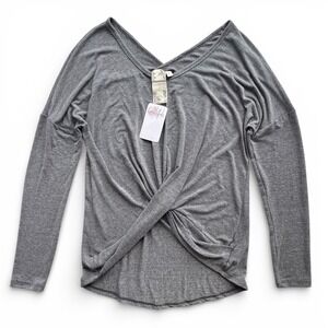 Blu Pepper Women's S Gray Long Sleeve V-Neck Everyday Twist Front Top Chic Basic